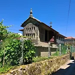 Casa A Codela בית נופש